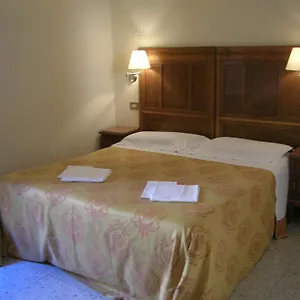 Maison De Marta 2*, Rome Italy