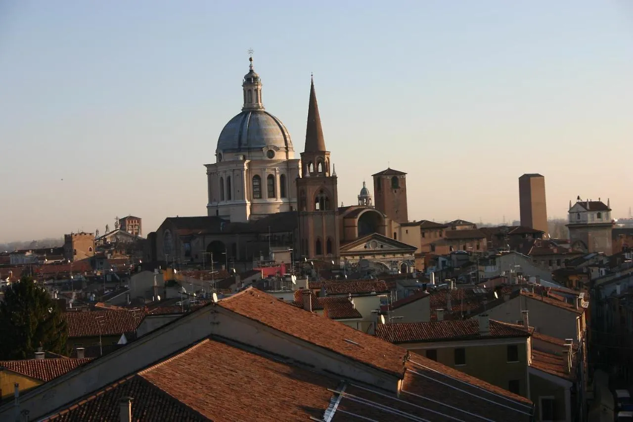 Hotel Italia City Center Mantoue 3*,